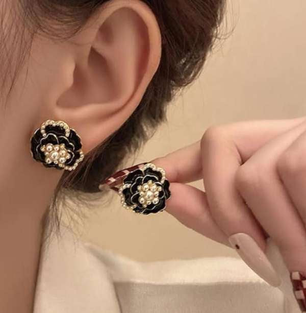 Black Rose Flower Earrings