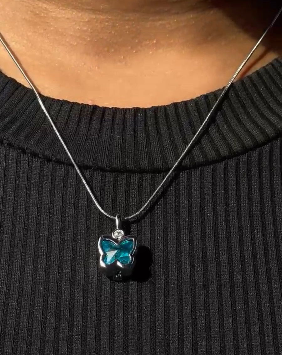 Eternal Crystal Pendant –Color Changing Magic