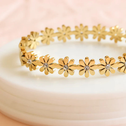 Golden Daisy Floral Bracelet