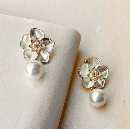 White Flower Pearl Earrings