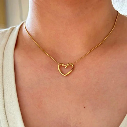 Golden heart chain pendant