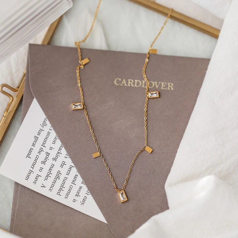Golden Glint Necklace